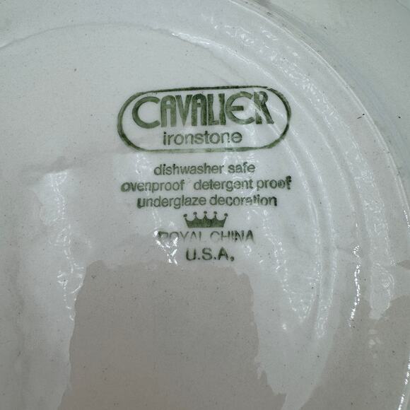 Vintage Cavalier Ironstone Dinner Plate Pattern RYL404 by Royal (USA) Set 3 - Picture 3 of 7